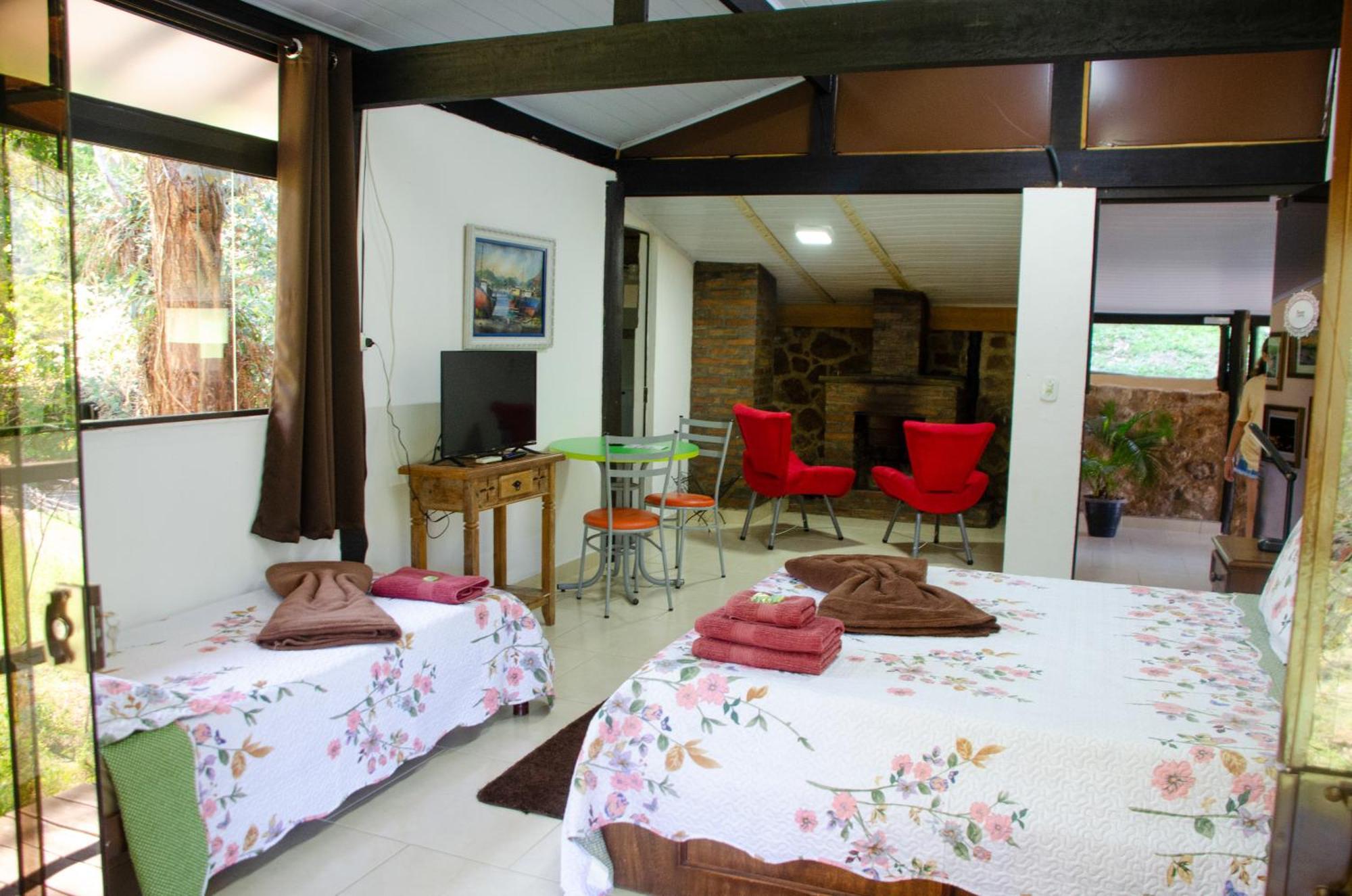 Pousada Estancia Vip Cunha Ngoại thất bức ảnh