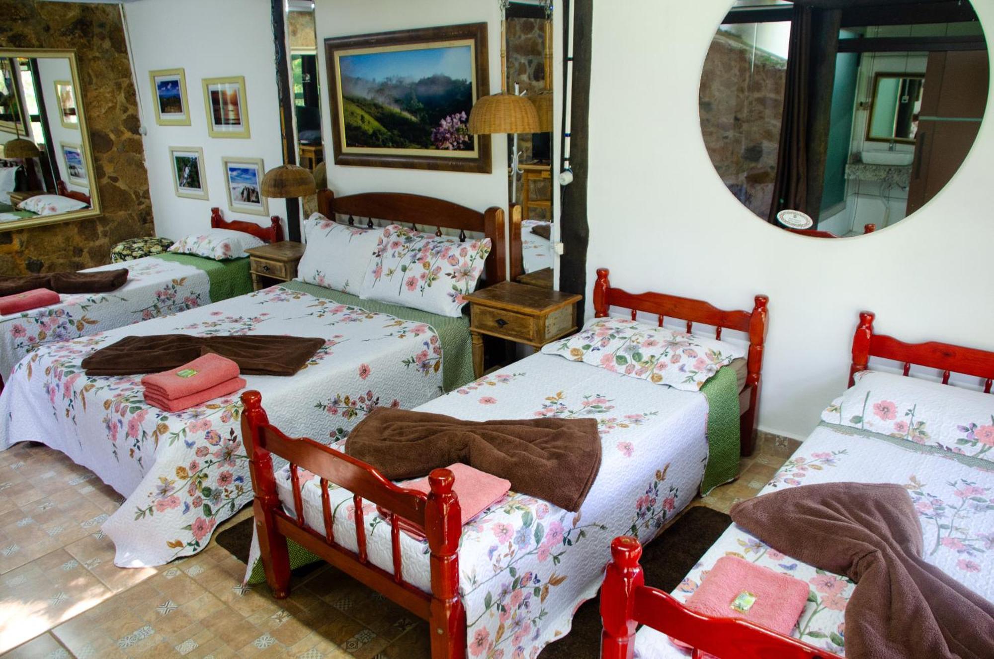 Pousada Estancia Vip Cunha Ngoại thất bức ảnh